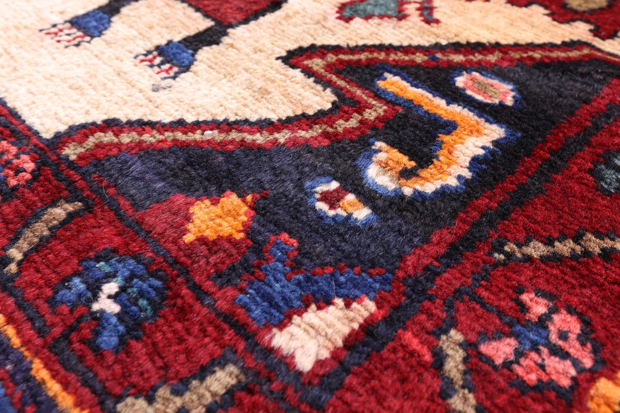 New Authentic Persian Nahavand Rug - 5' 4" X 9' 9" - Golden Nile