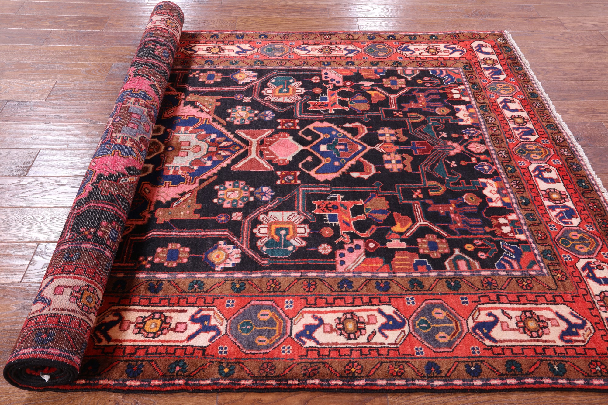 Black New Authentic Persian Nahavand Rug - 5' 0" X 9' 5" - Golden Nile