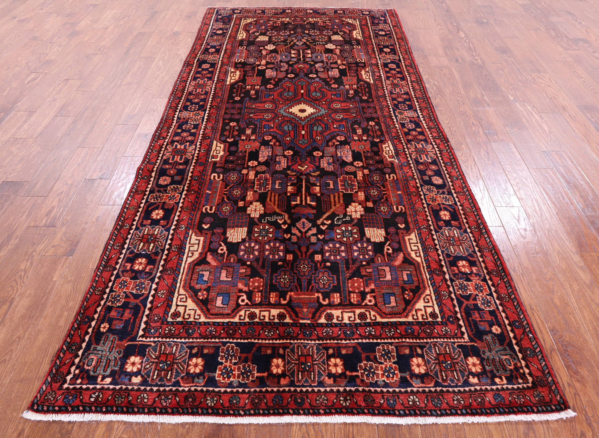 New Authentic Persian Nahavand Hand Knotted Rug - 5' 3" X 10' 8" - Golden Nile