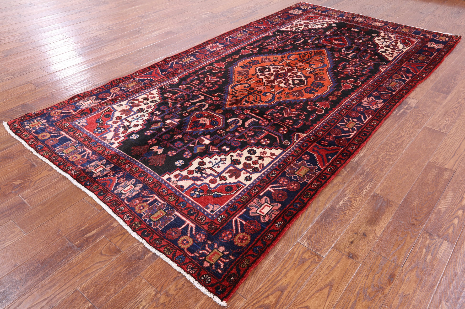 New Persian Nahavand Wool Rug - 5' 6" X 10' 7" - Golden Nile