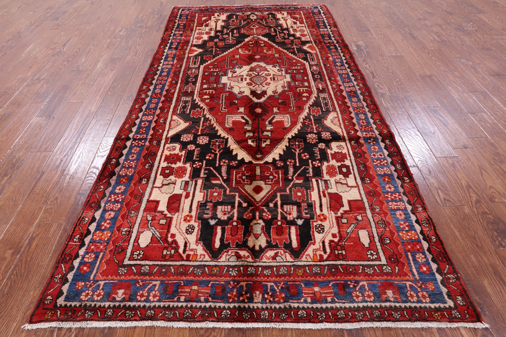 Black New Persian Nahavand Wool Rug - 5' 6" X 10' 11" - Golden Nile