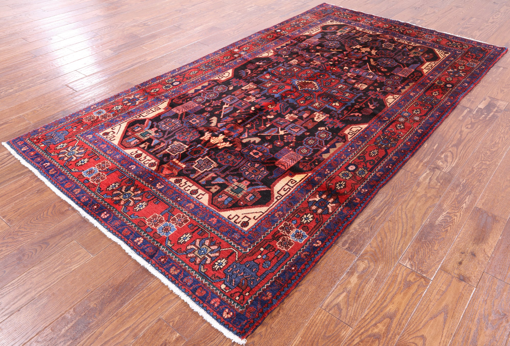 Black New Authentic Persian Nahavand Rug - 5' 3" X 9' 7" - Golden Nile