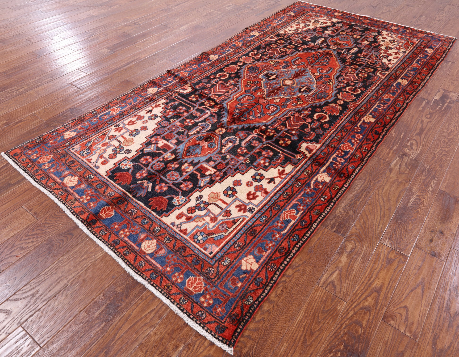 Black New Persian Nahavand Wool Rug - 5' 0" X 10' 4" - Golden Nile