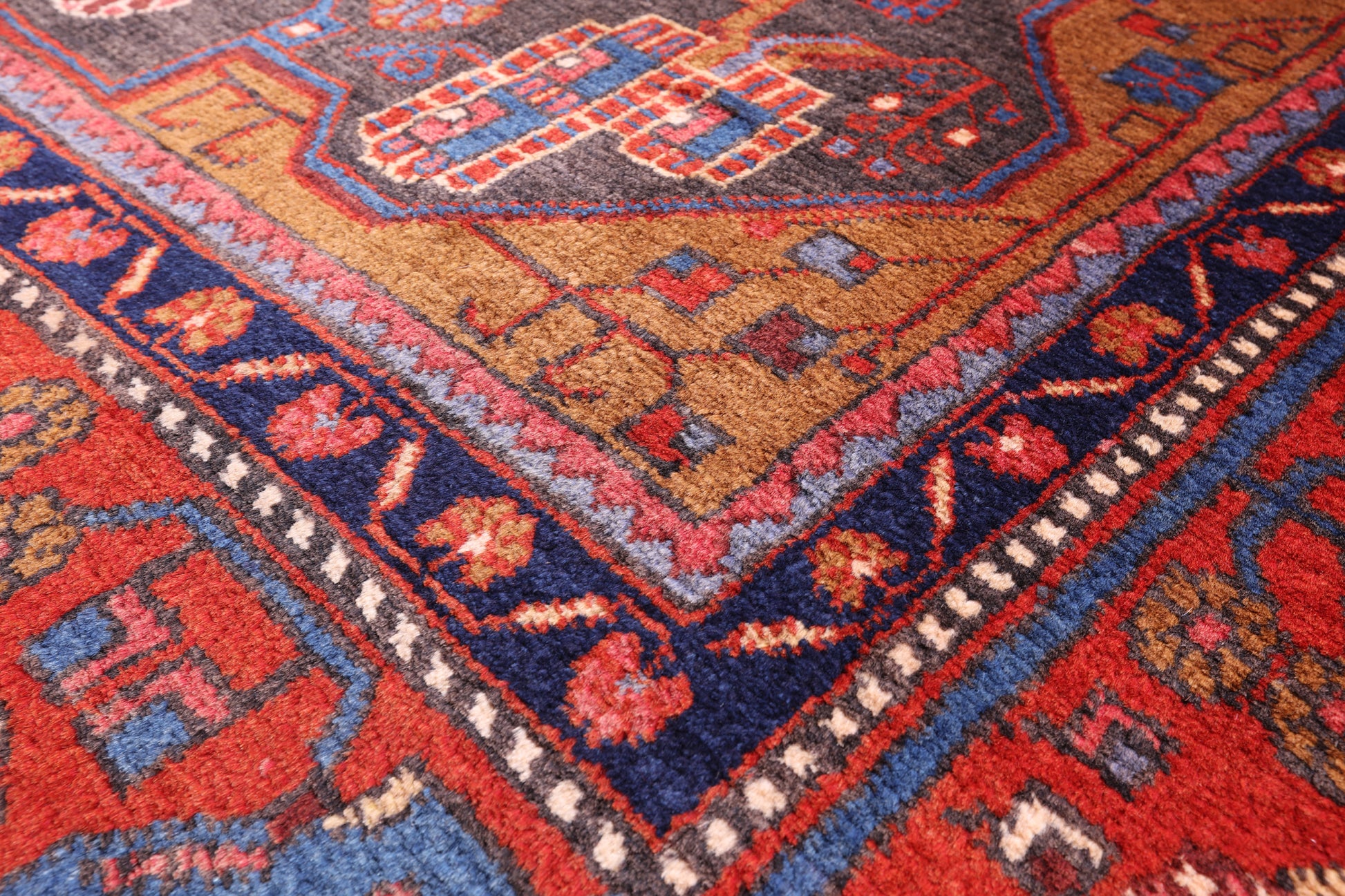 New Authentic Persian Nahavand Hand Knotted Rug - 5' 10" X 10' 0" - Golden Nile
