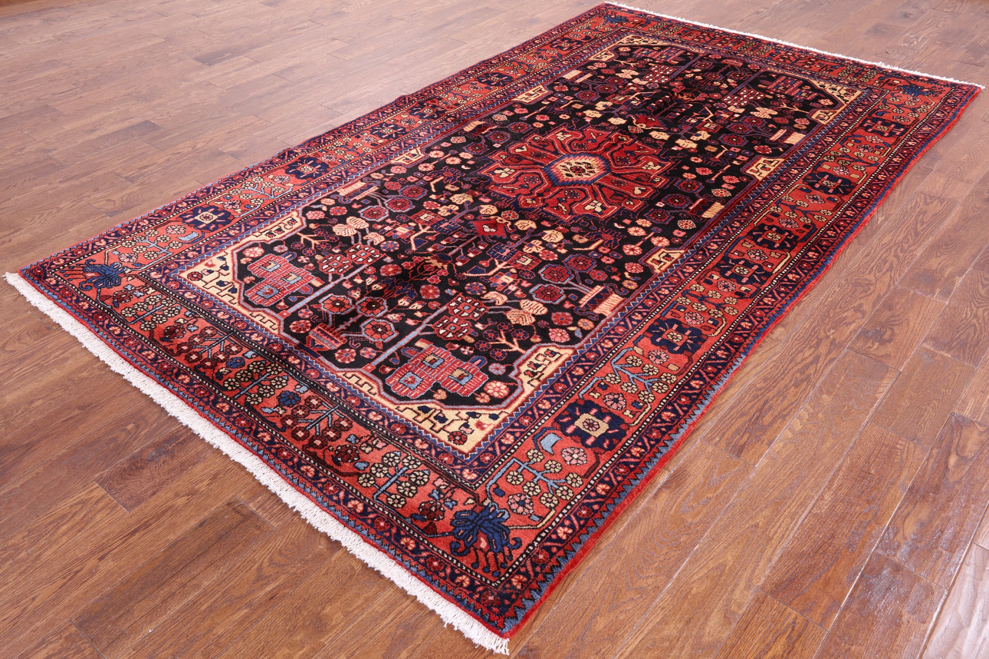 Black New Authentic Persian Nahavand Hand Knotted Rug - 5' 6" X 9' 6" - Golden Nile