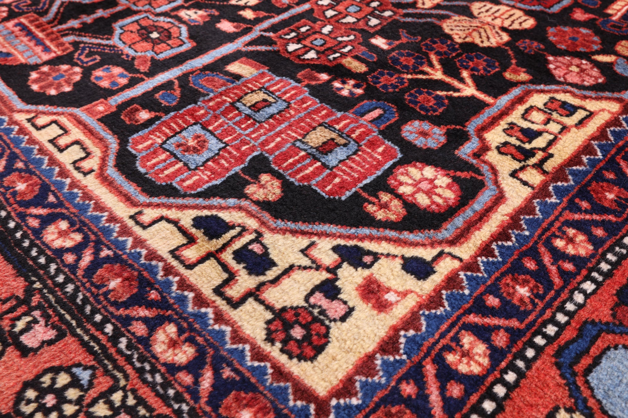 Black New Authentic Persian Nahavand Hand Knotted Rug - 5' 6" X 9' 6" - Golden Nile