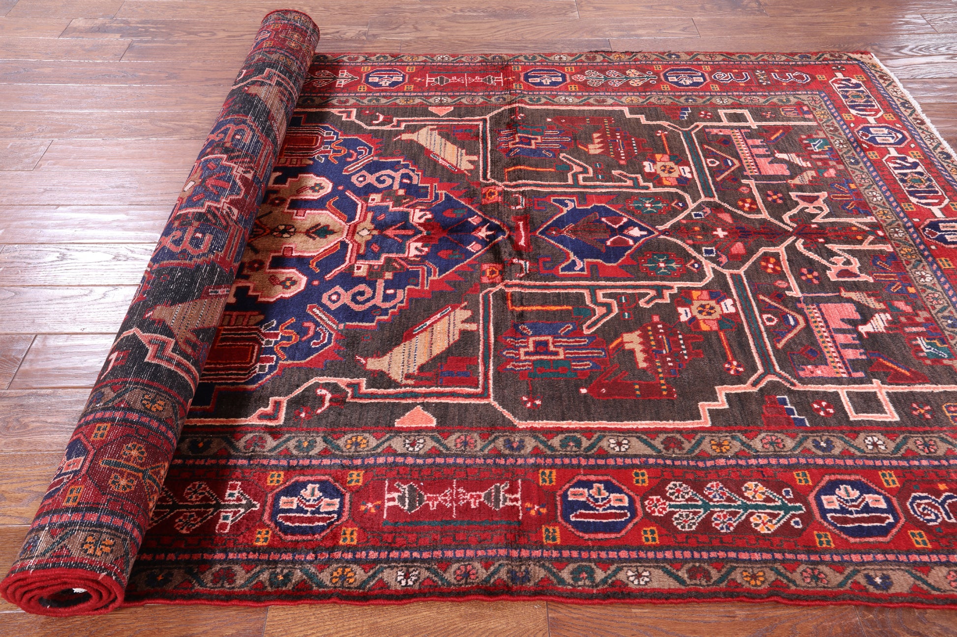 Black New Persian Nahavand Rug - 5' 2" X 10' 6" - Golden Nile