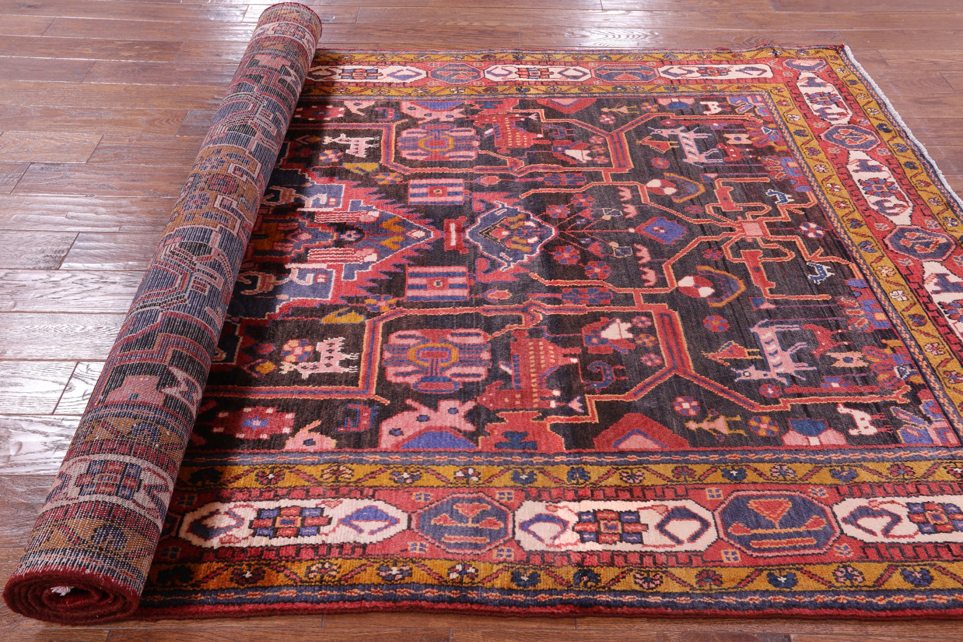 Black New Authentic Persian Nahavand Rug - 5' 8" X 11' 3" - Golden Nile