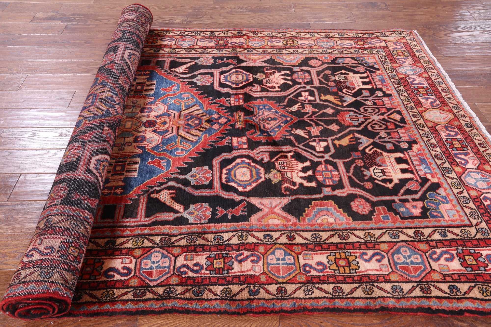 Black New Authentic Persian Nahavand Rug - 5' 3" X 9' 7" - Golden Nile