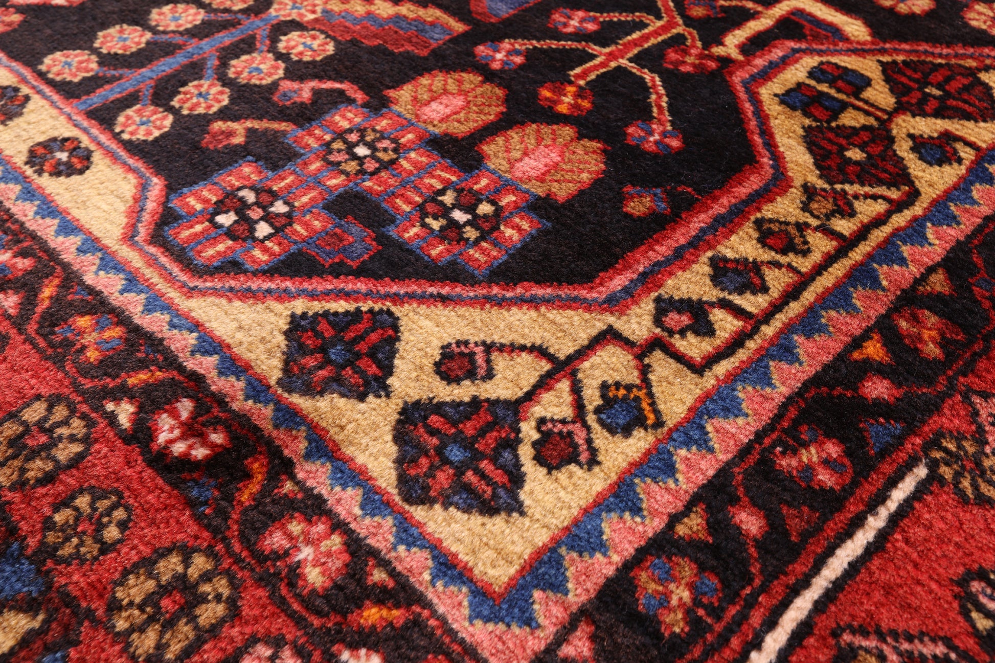 Black Hand Knotted New Authentic Persian Nahavand Wool Rug - 5' 7" X 11' - Golden Nile