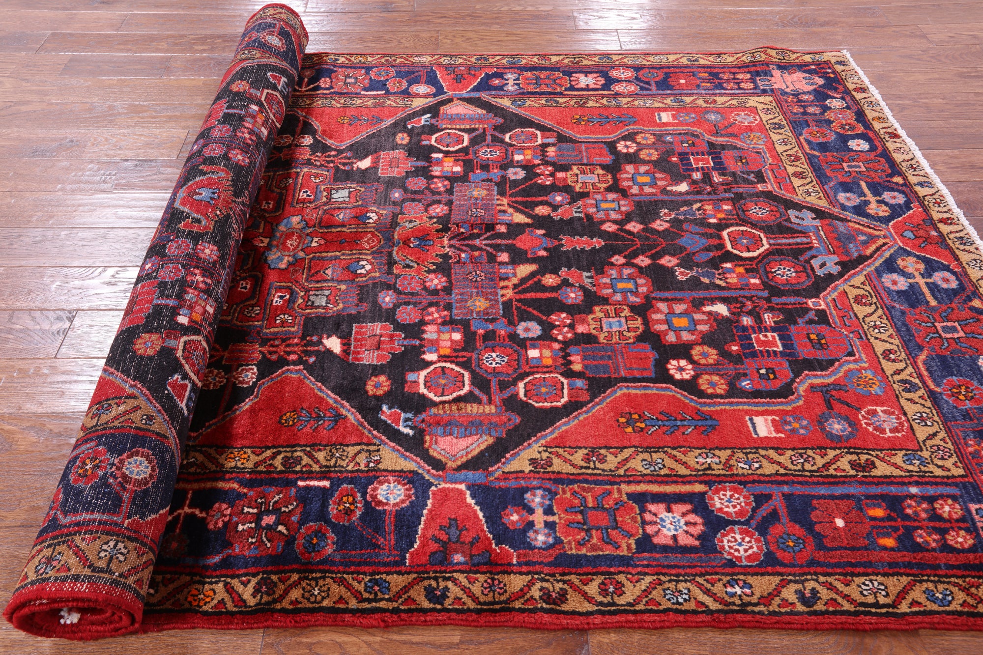 Black New Authentic Persian Nahavand Hand Knotted Rug - 5' 6" X 10' 0" - Golden Nile