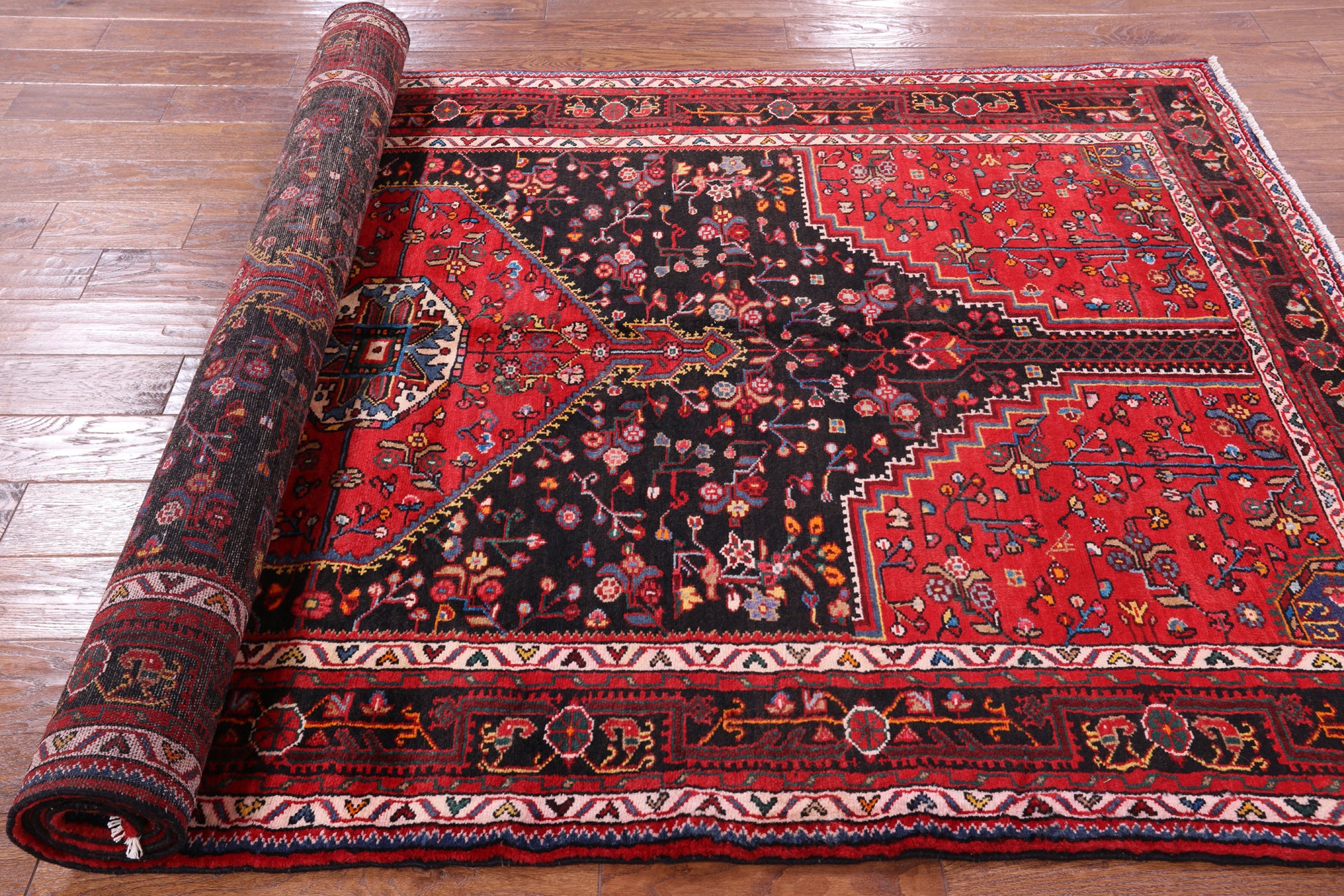 Black New Persian Authentic Hamadan Wool Rug - 5' 4" X 9' 9" - Golden Nile