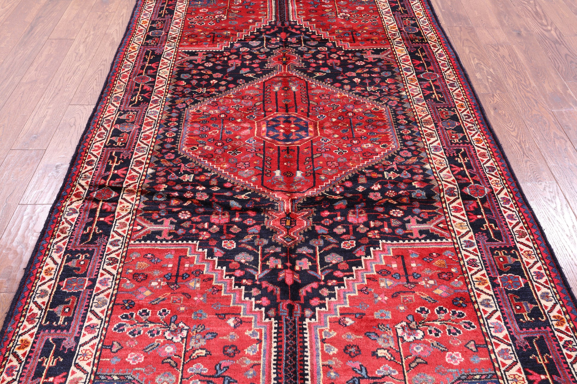 New Authentic Persian Nahavand Hand Knotted Rug - 5' 1" X 9' 0" - Golden Nile