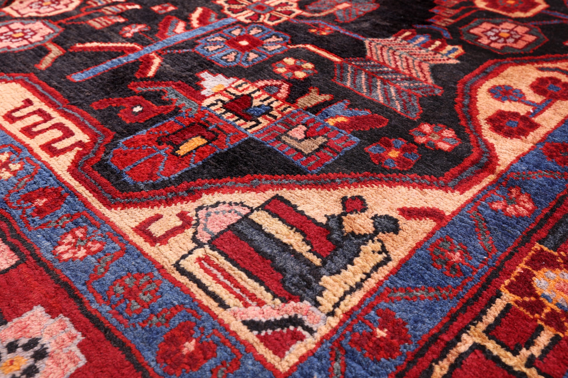 Black New Authentic Persian Nahavand Rug - 5' 4" X 9' 3" - Golden Nile