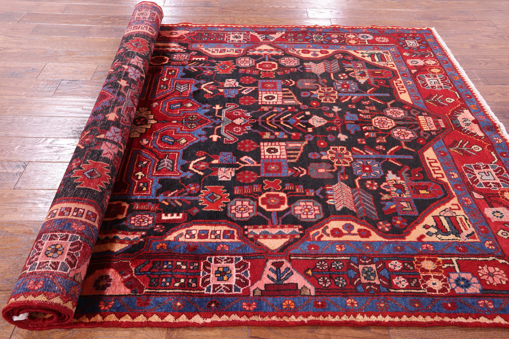 Black New Authentic Persian Nahavand Rug - 5' 4" X 9' 3" - Golden Nile
