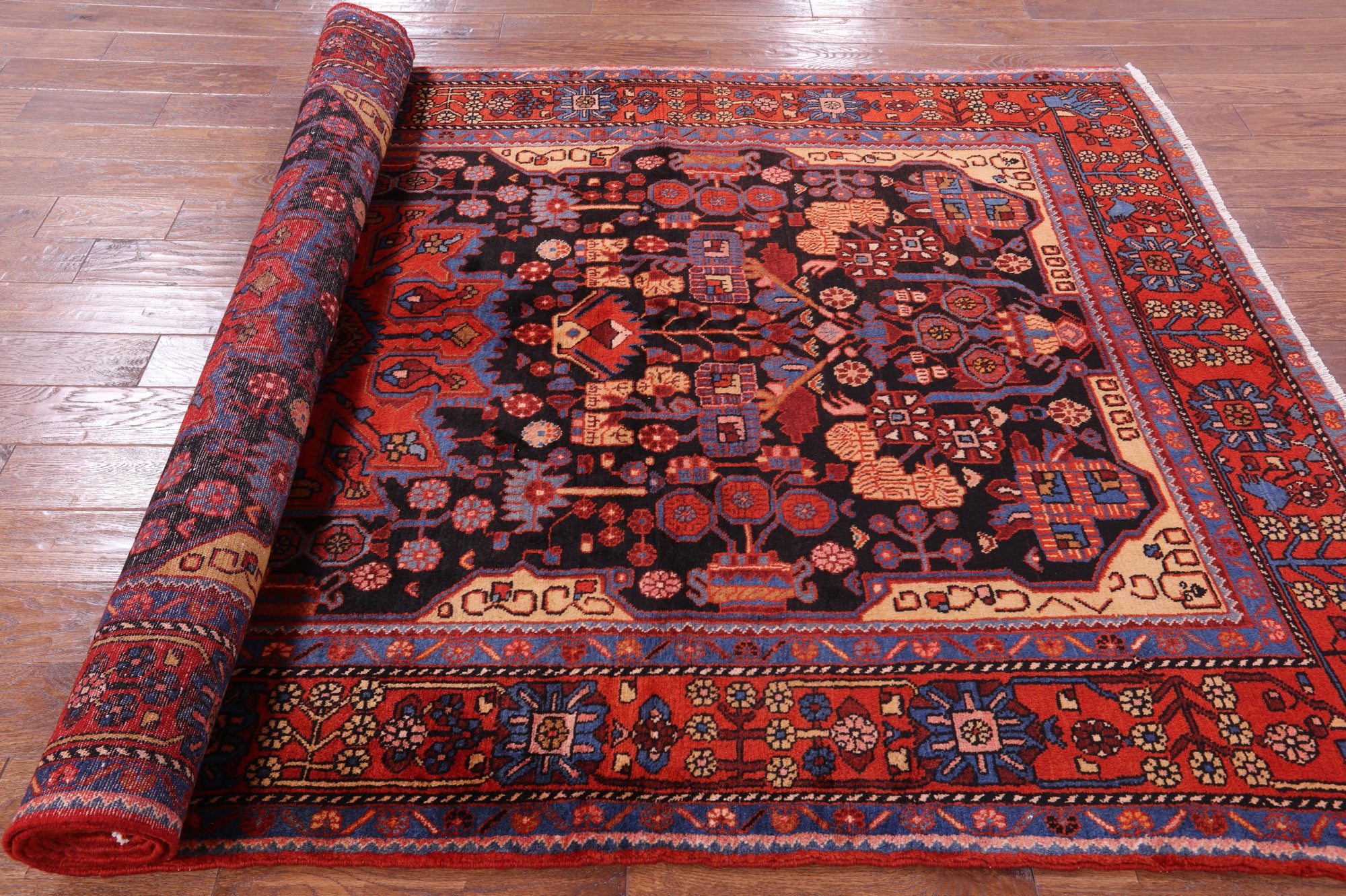 New Authentic Persian Nahavand Wool Rug - 5' 11" X 10' 10" - Golden Nile