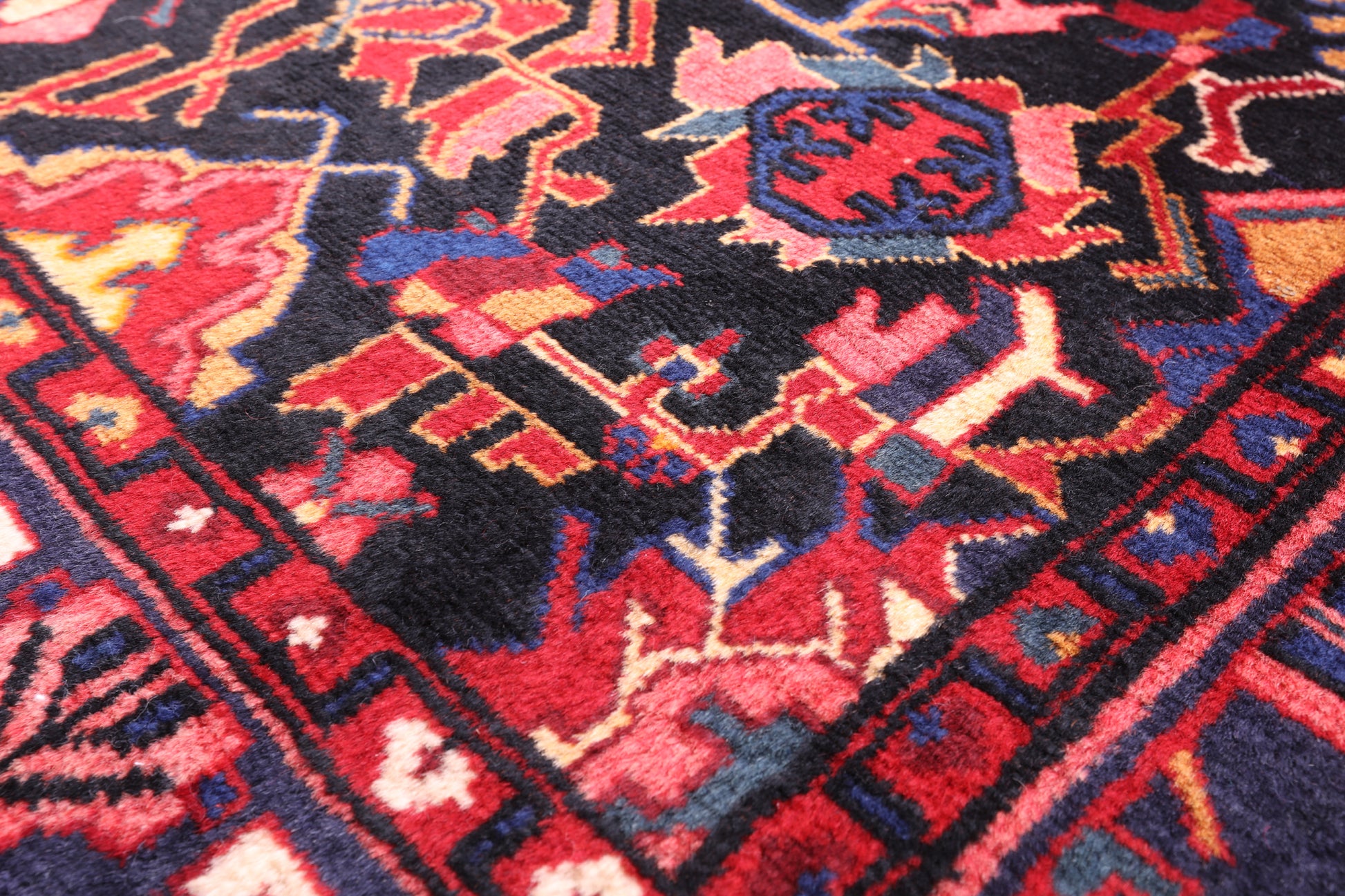 Black New Authentic Persian Nahavand Rug - 5' 3" X 9' 6" - Golden Nile