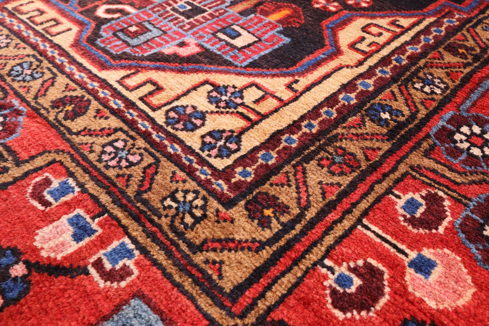 Black New Authentic Persian Nahavand Hand Knotted Rug - 5' 6" X 9' 9" - Golden Nile