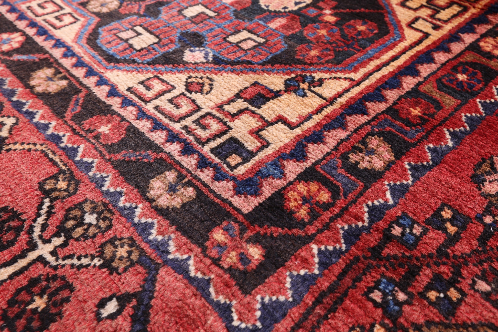 Black New Authentic Persian Nahavand Hand Knotted Rug - 5' 4" X 9' 1" - Golden Nile