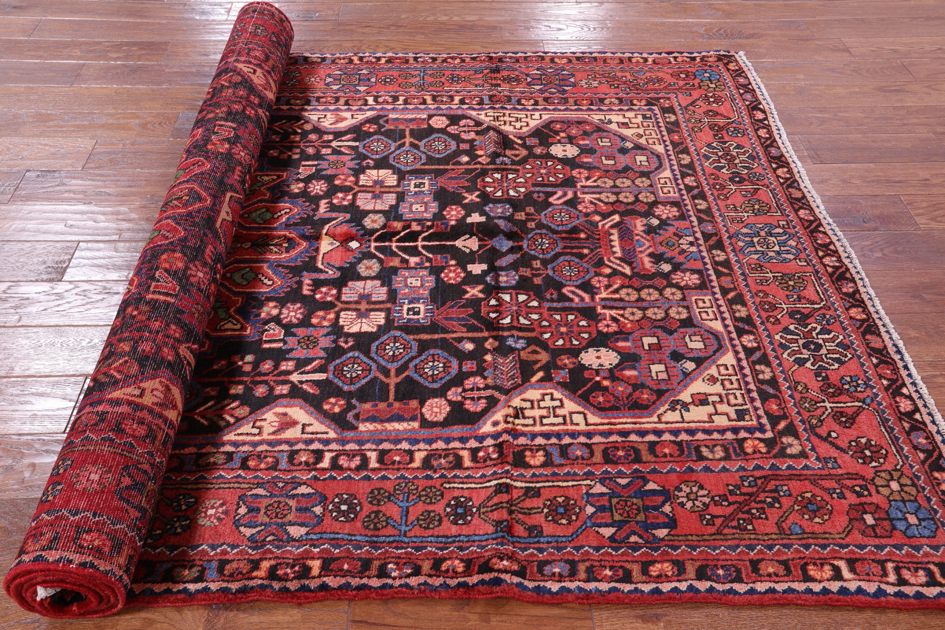 Black New Authentic Persian Nahavand Hand Knotted Rug - 5' 4" X 9' 1" - Golden Nile