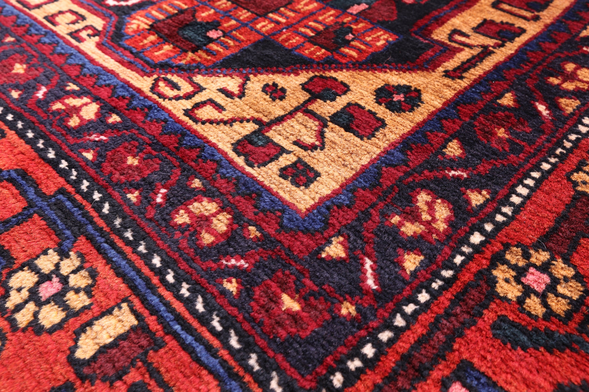 Black New Authentic Persian Nahavand Rug - 5' 4" X 9' 7" - Golden Nile