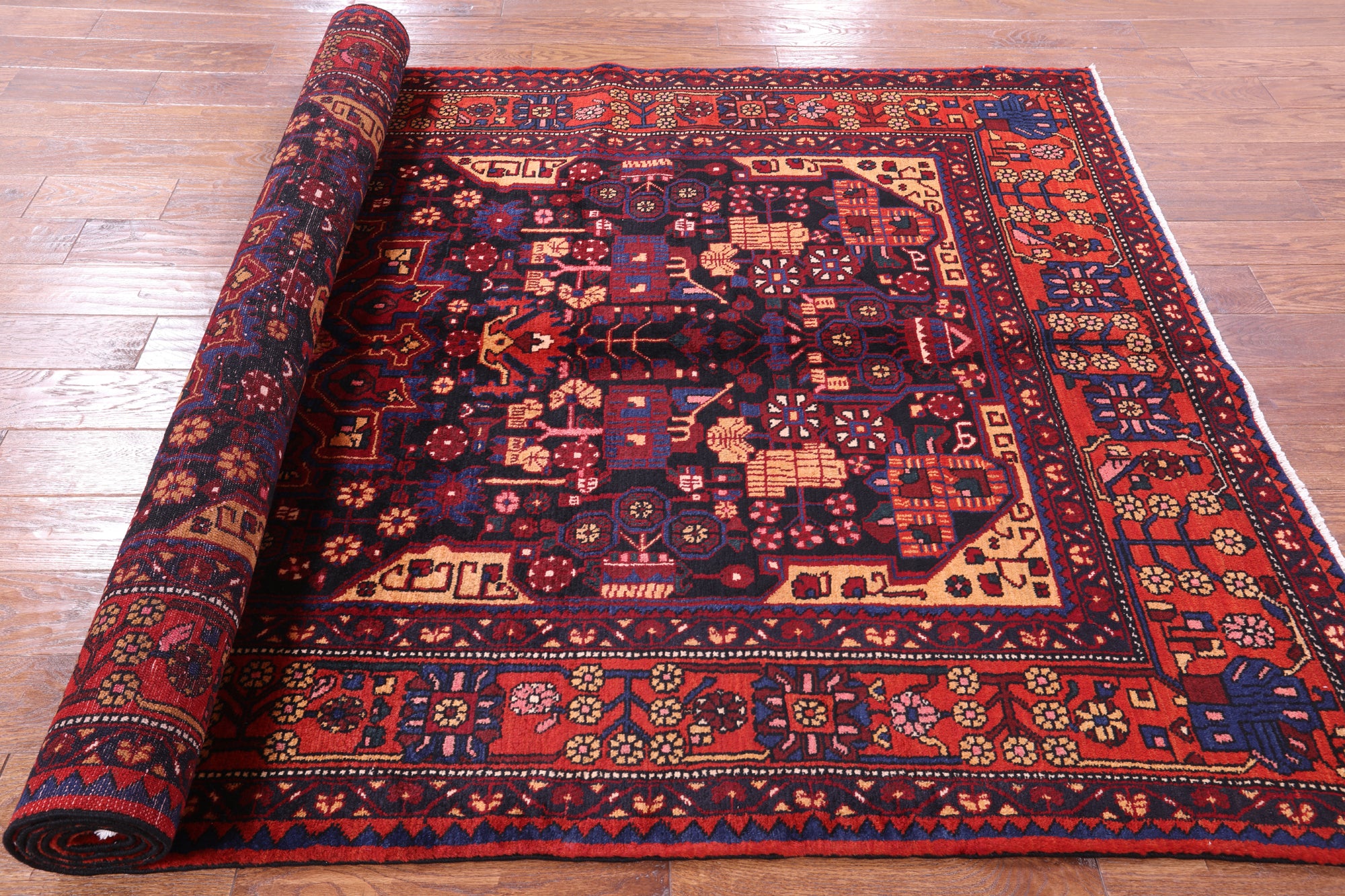 Black New Authentic Persian Nahavand Rug - 5' 4" X 9' 7" - Golden Nile