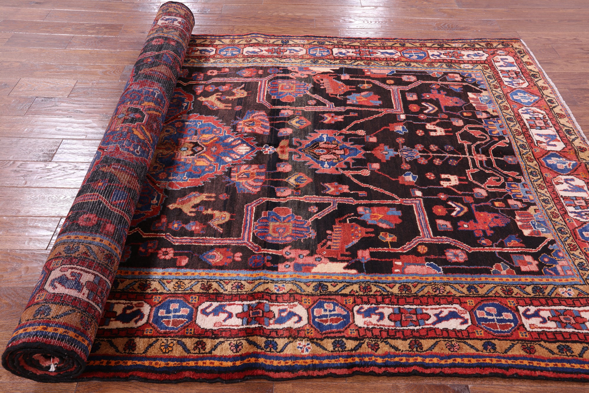 Black New Authentic Persian Nahavand Rug - 5' 6" X 11' 4" - Golden Nile