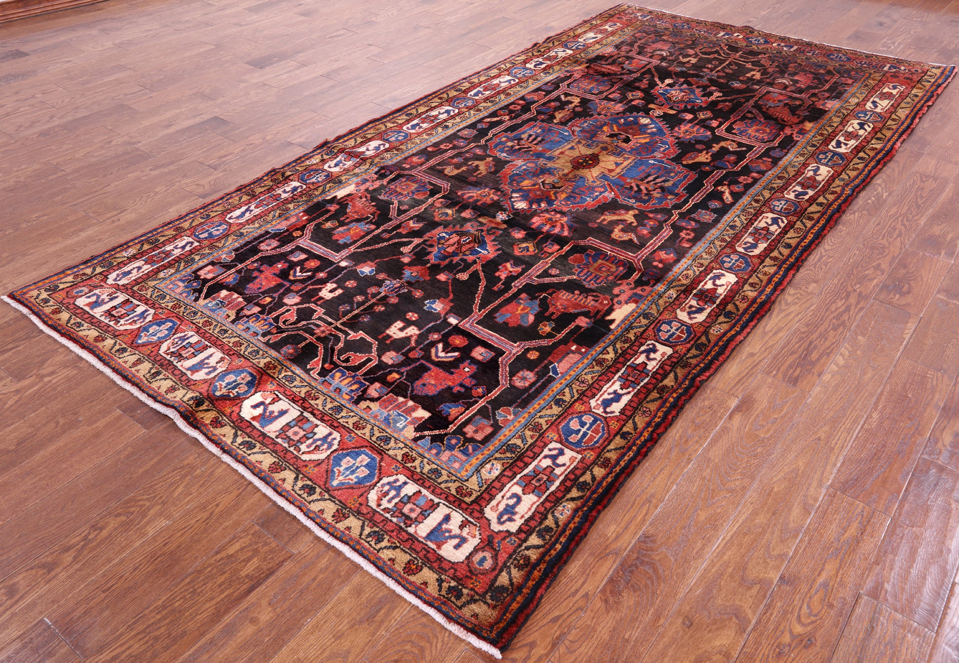 Black New Authentic Persian Nahavand Rug - 5' 6" X 11' 4" - Golden Nile