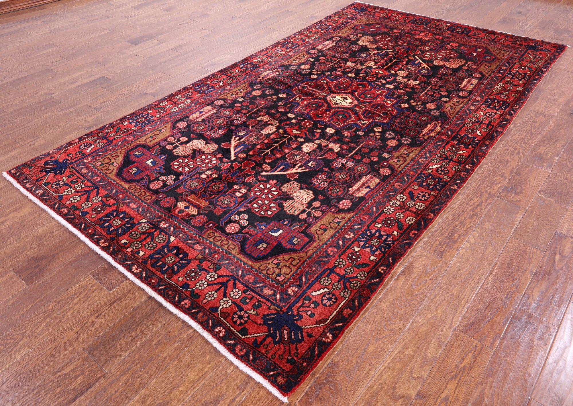 New Authentic Persian Nahavand Rug - 5' 9" X 10' 6" - Golden Nile