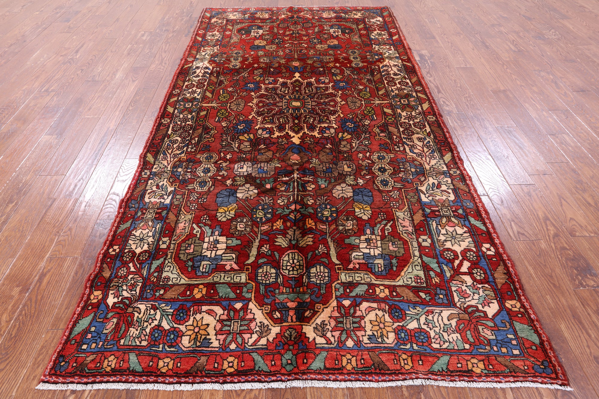 Red New Authentic Persian Nahavand Hand Knotted Rug - 5' 6" X 11' 1" - Golden Nile