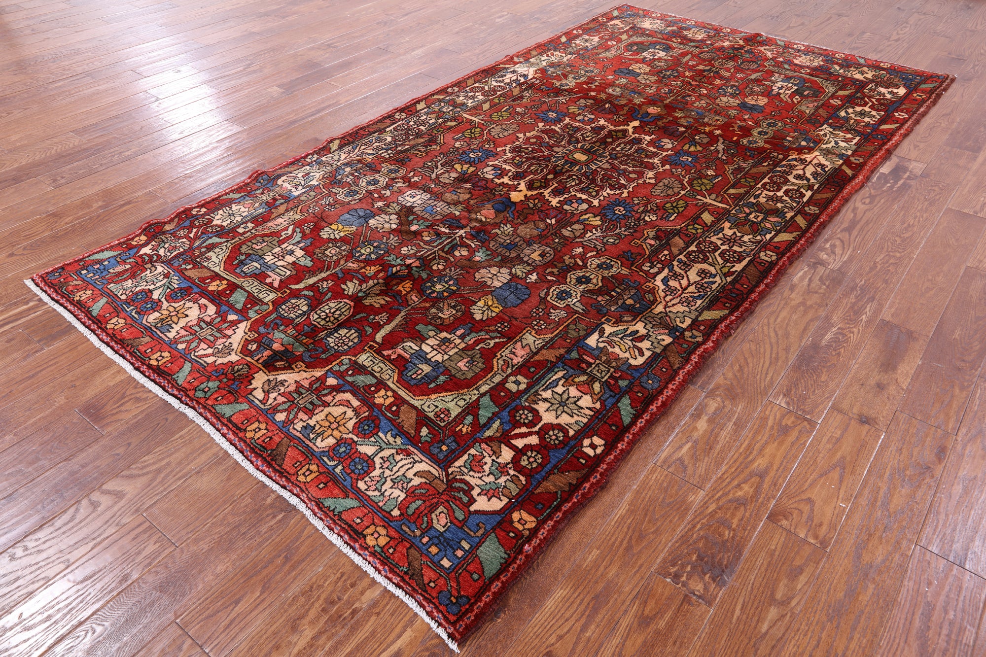 Red New Authentic Persian Nahavand Hand Knotted Rug - 5' 6" X 11' 1" - Golden Nile