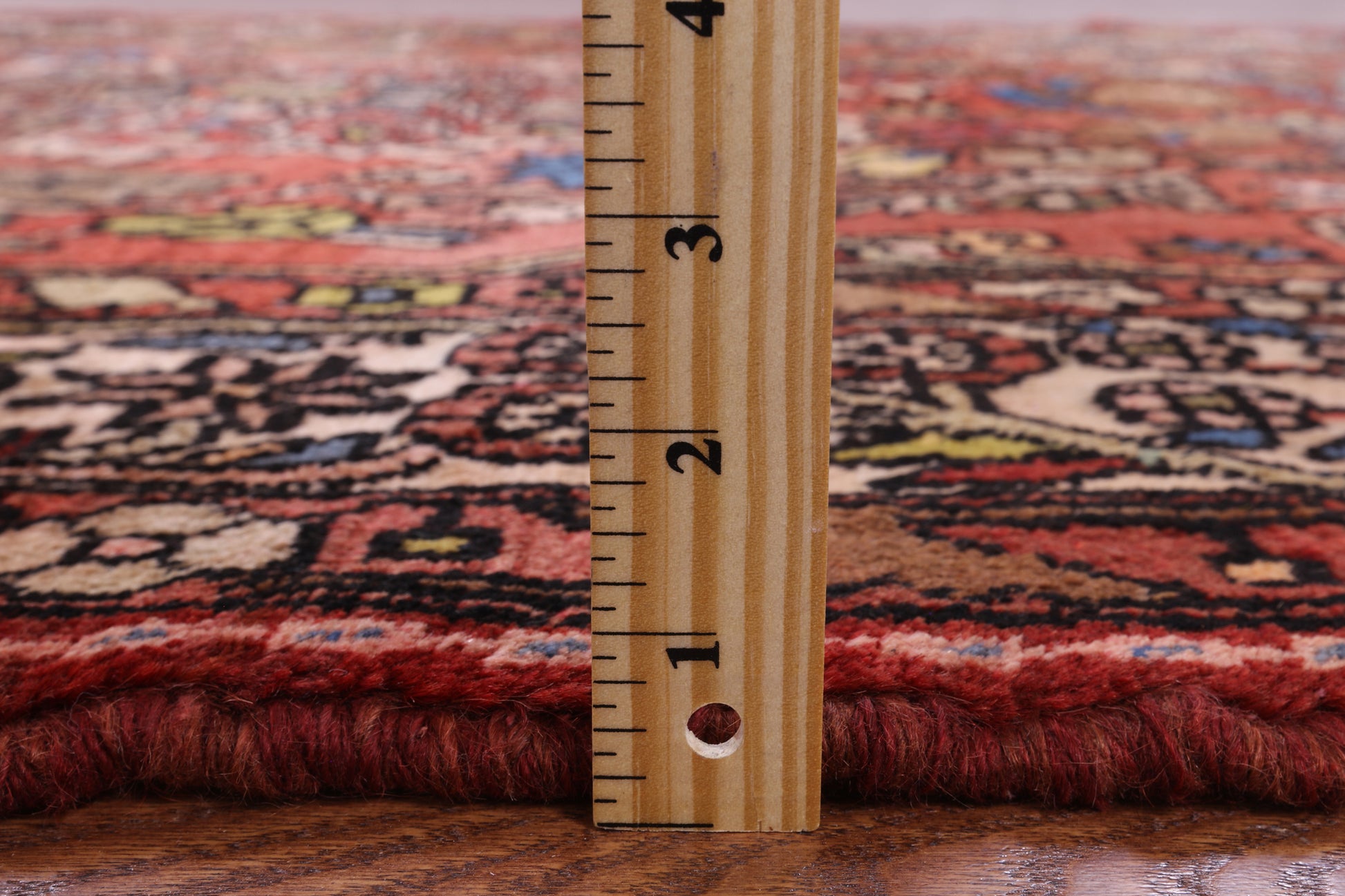 Red New Authentic Persian Nahavand Hand Knotted Rug - 5' 6" X 11' 1" - Golden Nile