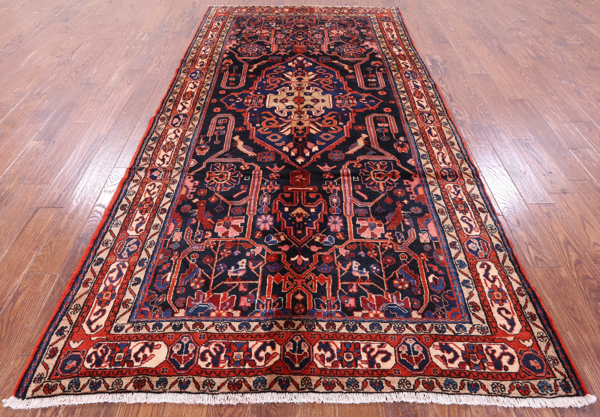 New Persian Nahavand Handmade Rug - 5' 7" X 10' 10" - Golden Nile