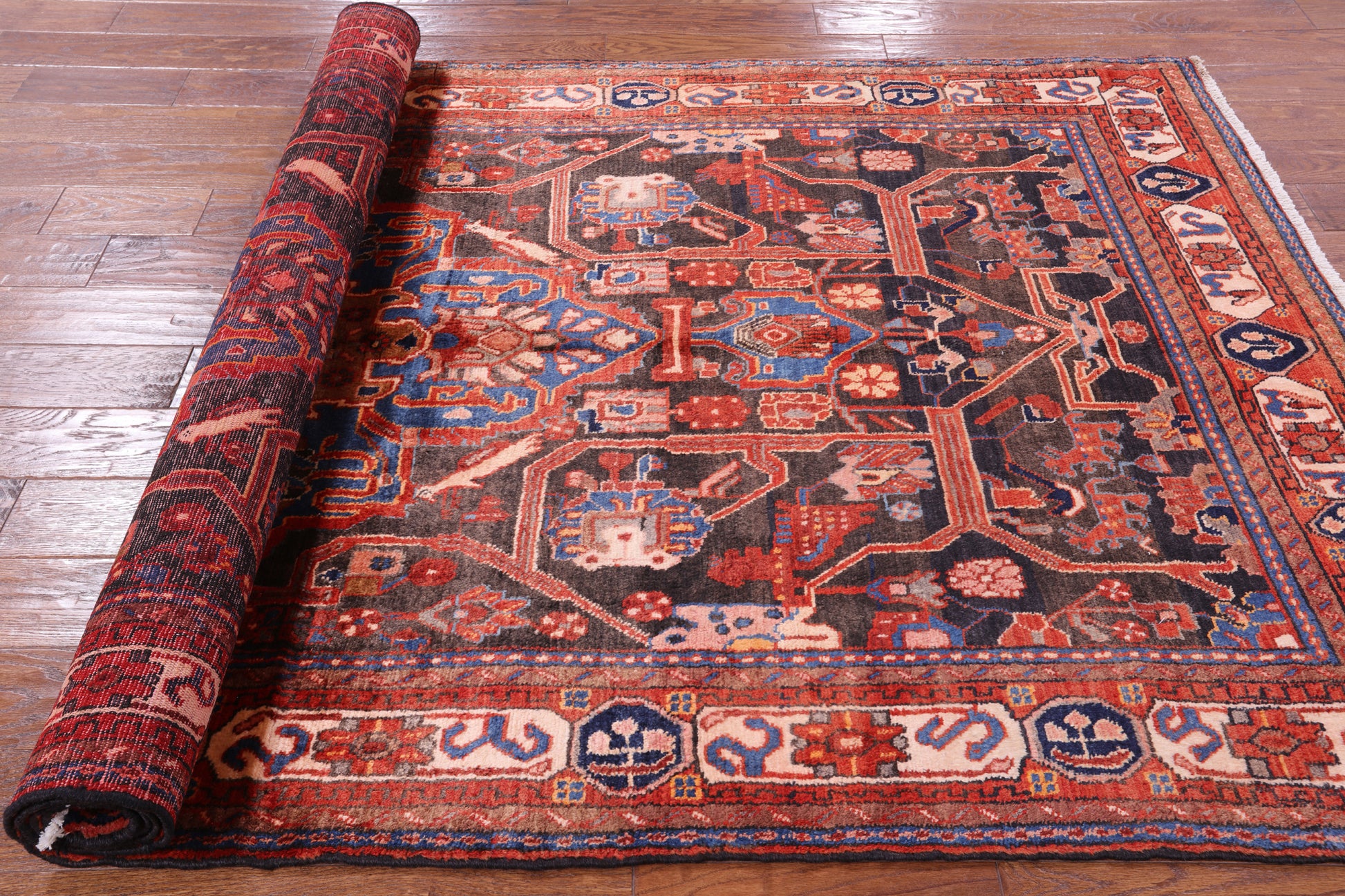 Black New Persian Nahavand Hand Knotted Rug - 5' 1" X 9' 2" - Golden Nile