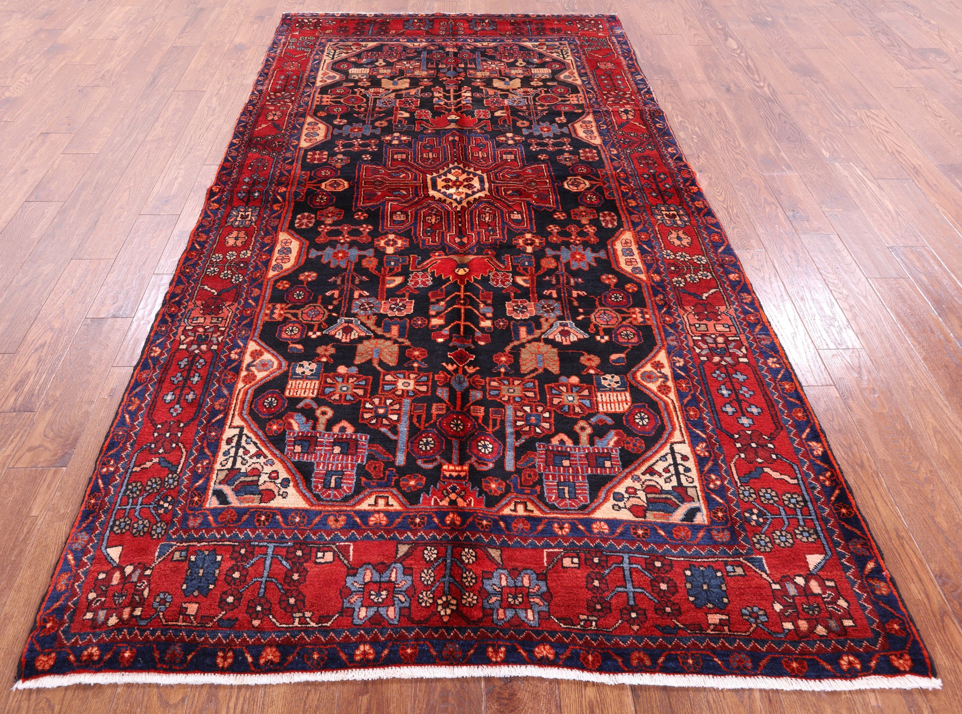 New Persian Hand Knotted Nahavand Rug - 5' 4" X 9' 8" - Golden Nile