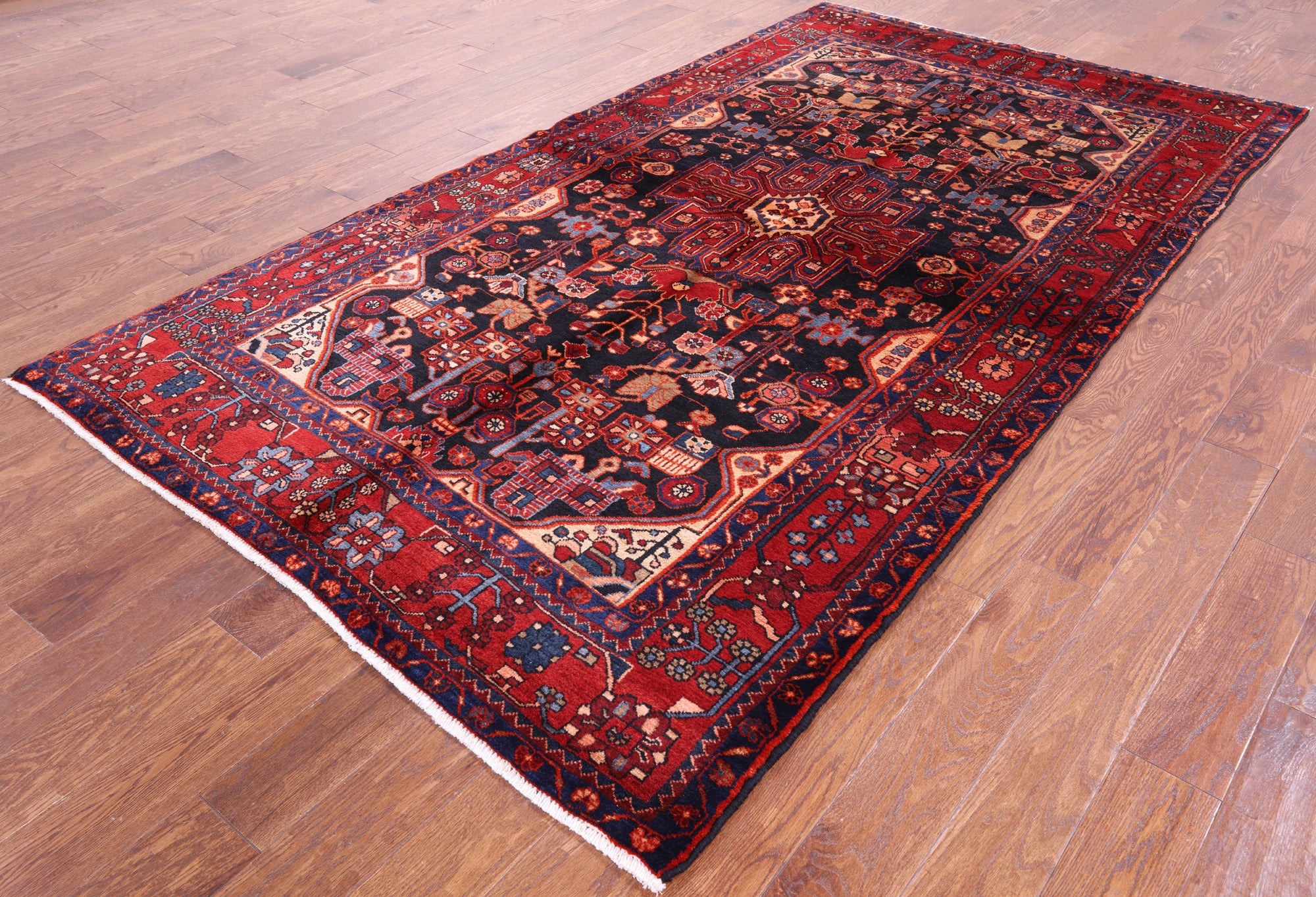 New Persian Hand Knotted Nahavand Rug - 5' 4" X 9' 8" - Golden Nile