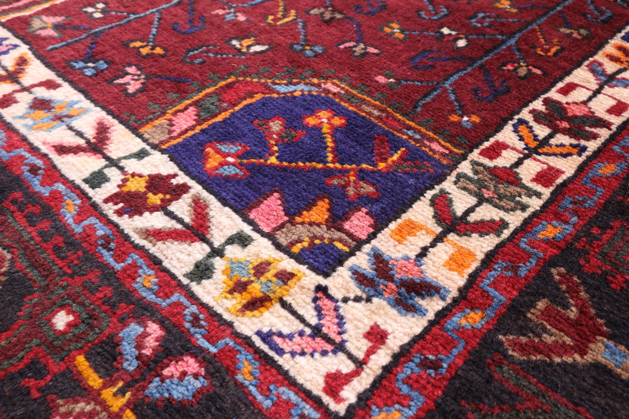 Black New Authentic Persian Nahavand Hand Knotted Rug - 5' 3" X 9' 10" - Golden Nile