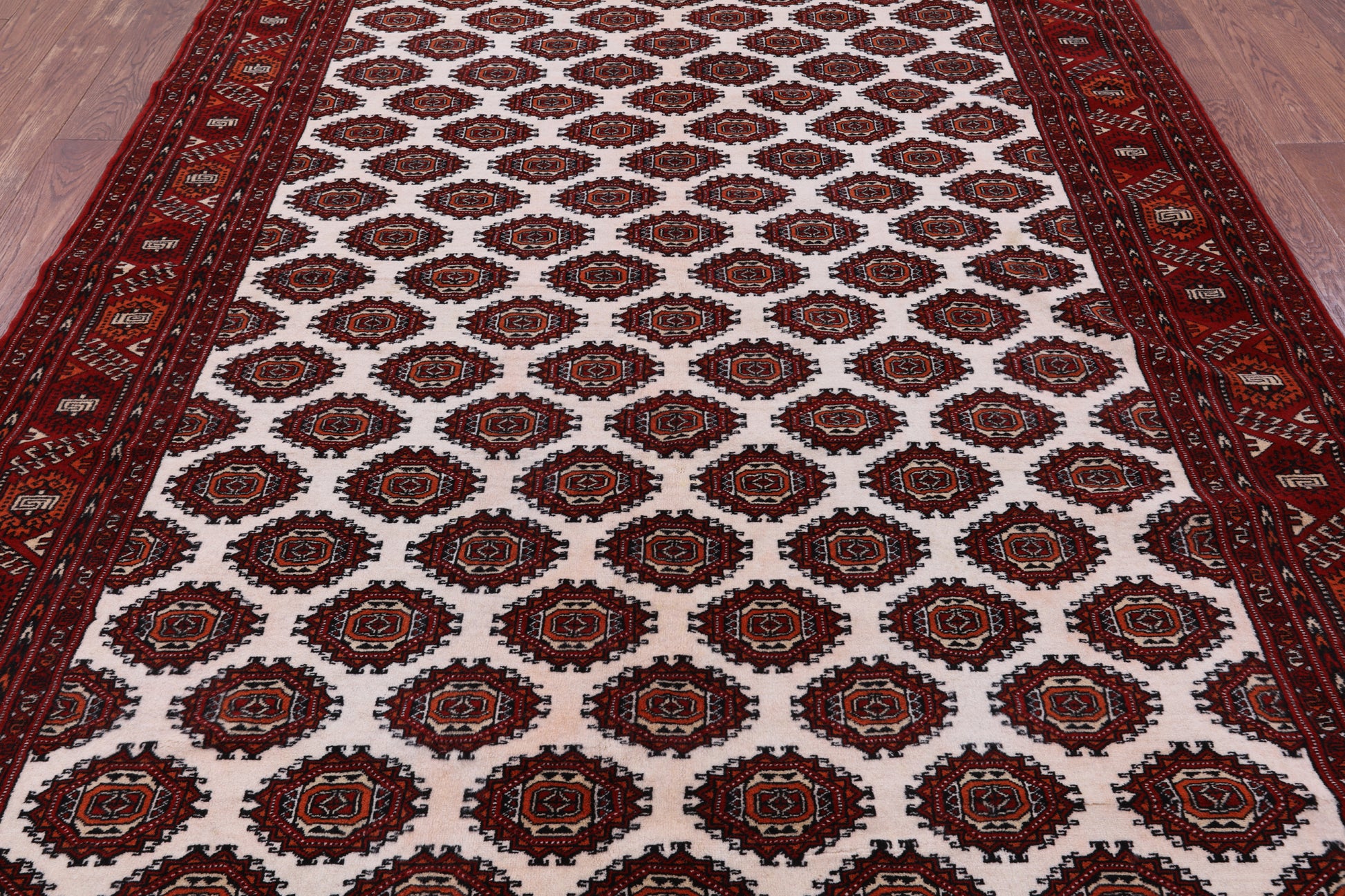 Ivory Authentic Persian Turkmen Wool On Wool Handmade Rug - 6' 10" X 9' 5" - Golden Nile