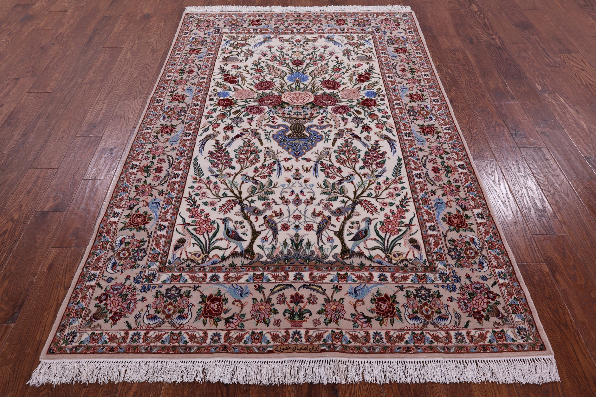 Ivory Isfahan Authentic Persian Hand Knotted Wool & Silk Area Rug - 5' 1" X 7' 8" - Golden Nile