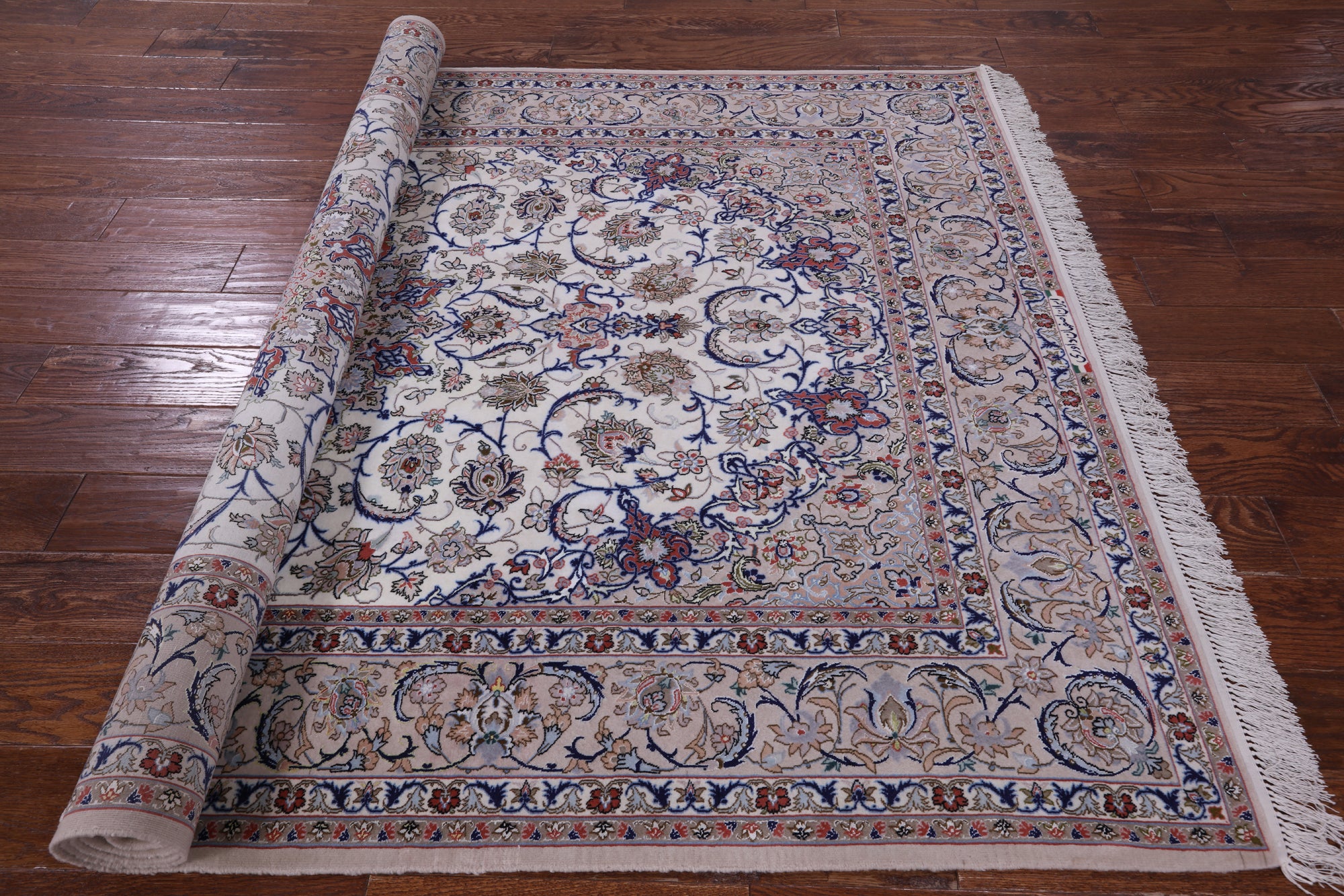 Ivory Isfahan Authentic Persian Hand Knotted Wool & Silk Area Rug - 5' 3" X 8' 0" - Golden Nile