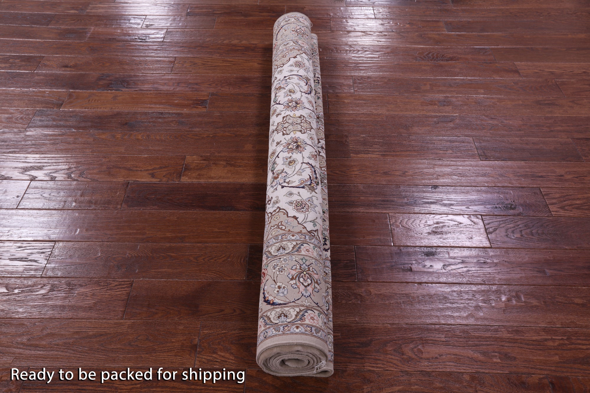 Ivory Isfahan Authentic Persian Hand Knotted Wool & Silk Area Rug - 5' 3" X 7' 10" - Golden Nile
