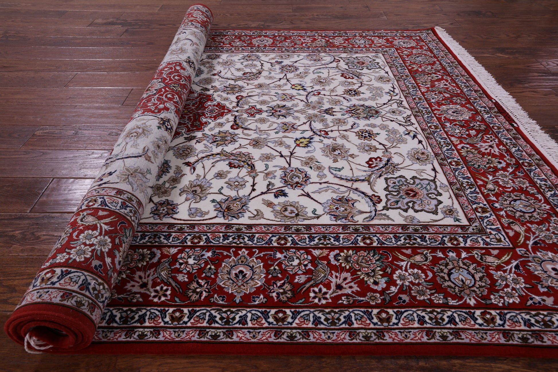Ivory Isfahan Authentic Persian Hand Knotted Wool & Silk Area Rug - 5' 1" X 7' 10" - Golden Nile