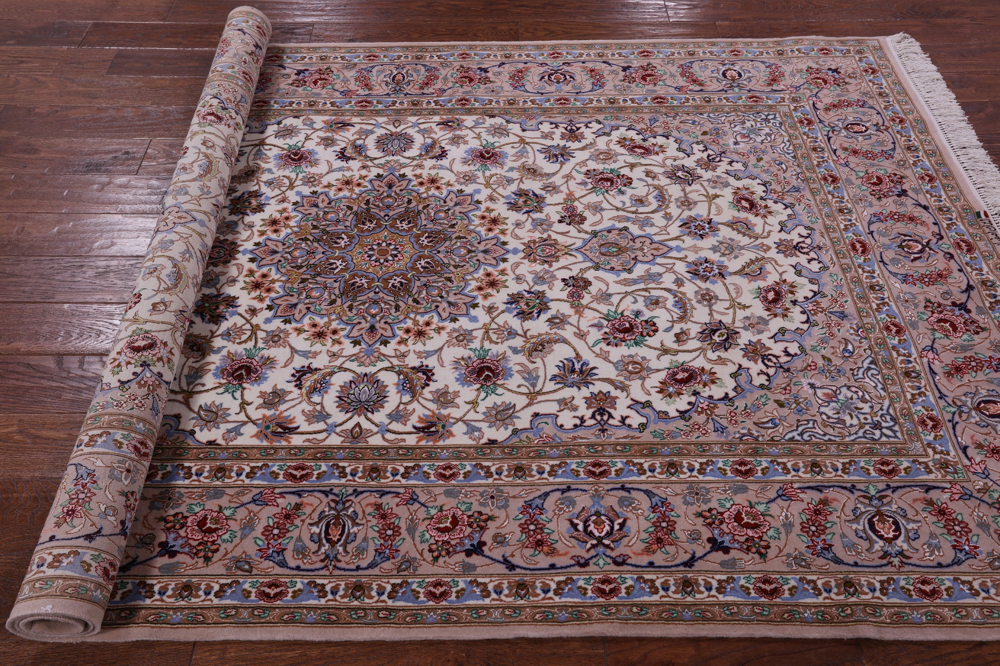 Ivory Isfahan Authentic Persian Hand Knotted Wool & Silk Area Rug - 5' 2" X 8' 2" - Golden Nile