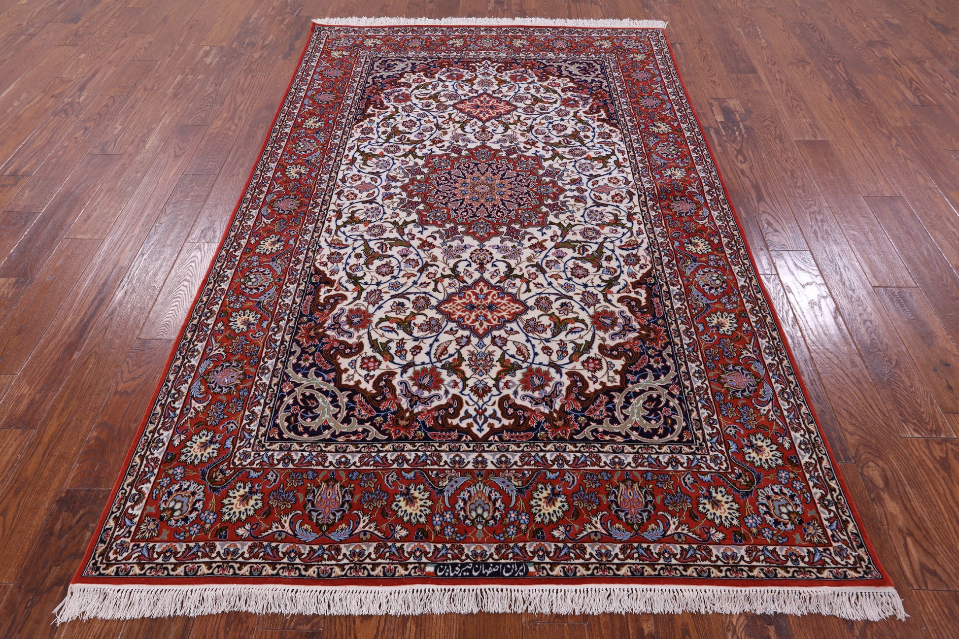Ivory Isfahan Authentic Persian Hand Knotted Wool & Silk Area Rug - 5' 4" X 8' 2" - Golden Nile