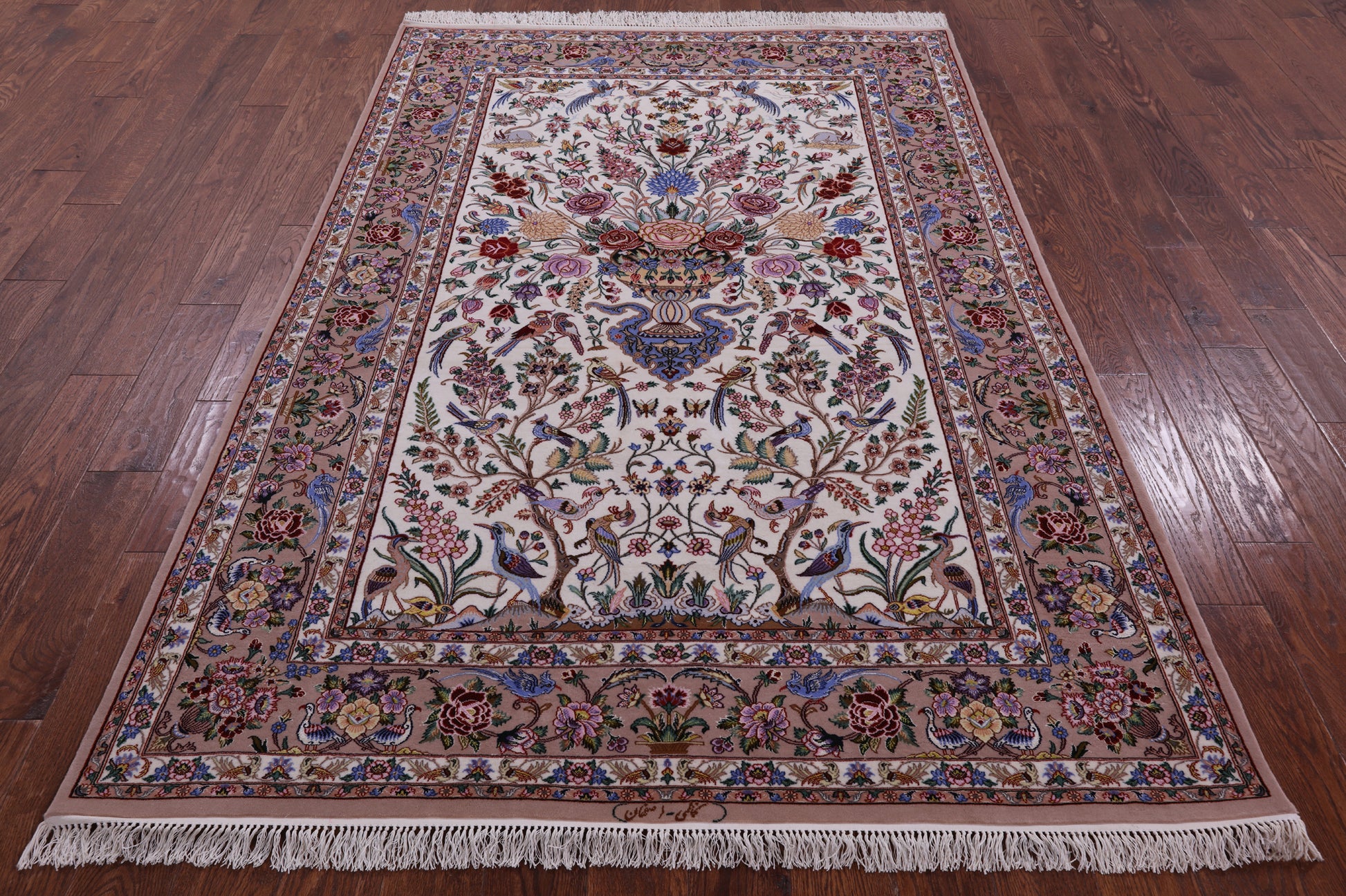 Ivory Isfahan Authentic Persian Hand Knotted Wool & Silk Area Rug - 5' 3" X 7' 9" - Golden Nile