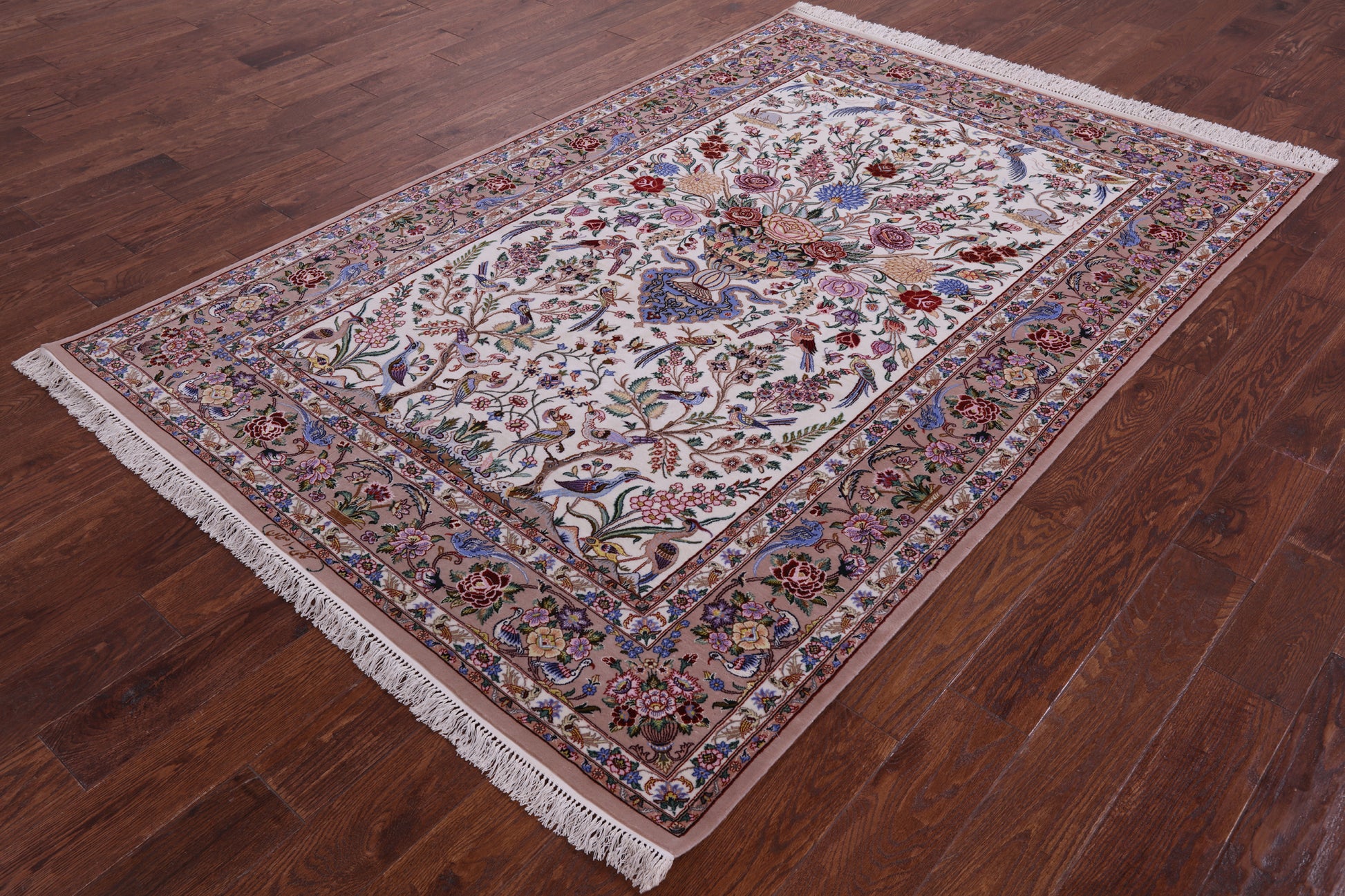 Ivory Isfahan Authentic Persian Hand Knotted Wool & Silk Area Rug - 5' 3" X 7' 9" - Golden Nile