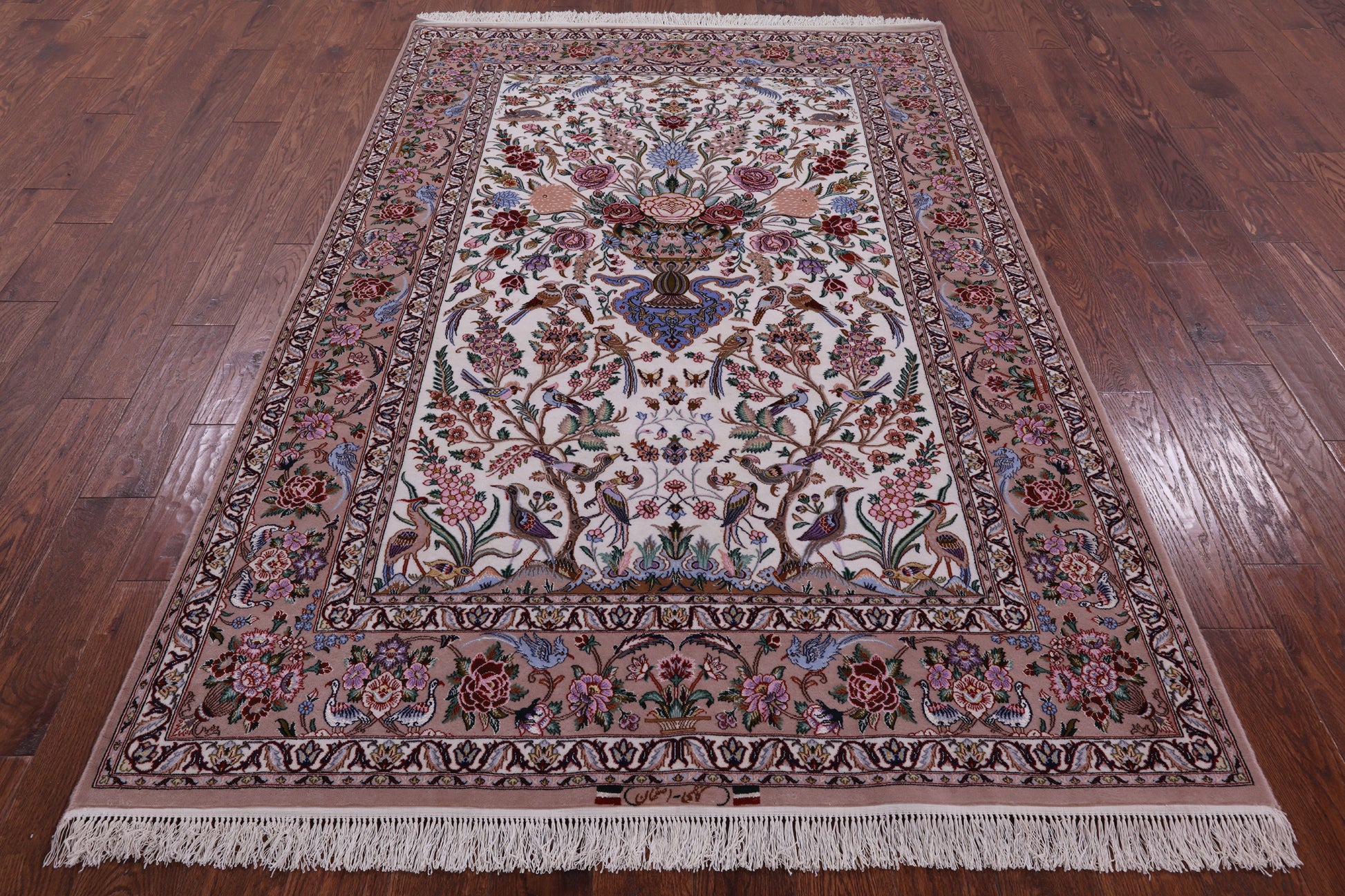 Ivory Isfahan Authentic Persian Hand Knotted Wool & Silk Area Rug - 5' 3" X 7' 10" - Golden Nile