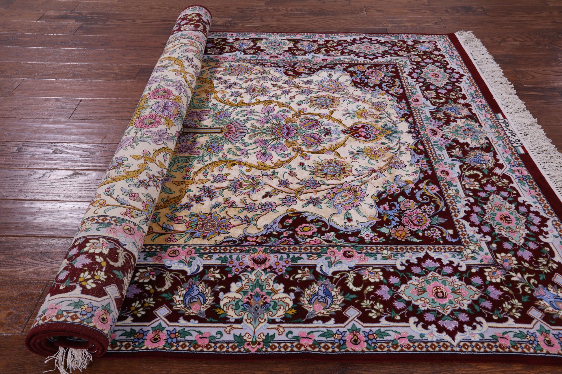 Isfahan Authentic Persian Hand Knotted Wool & Silk Area Rug - 4' 11" X 7' 11" - Golden Nile