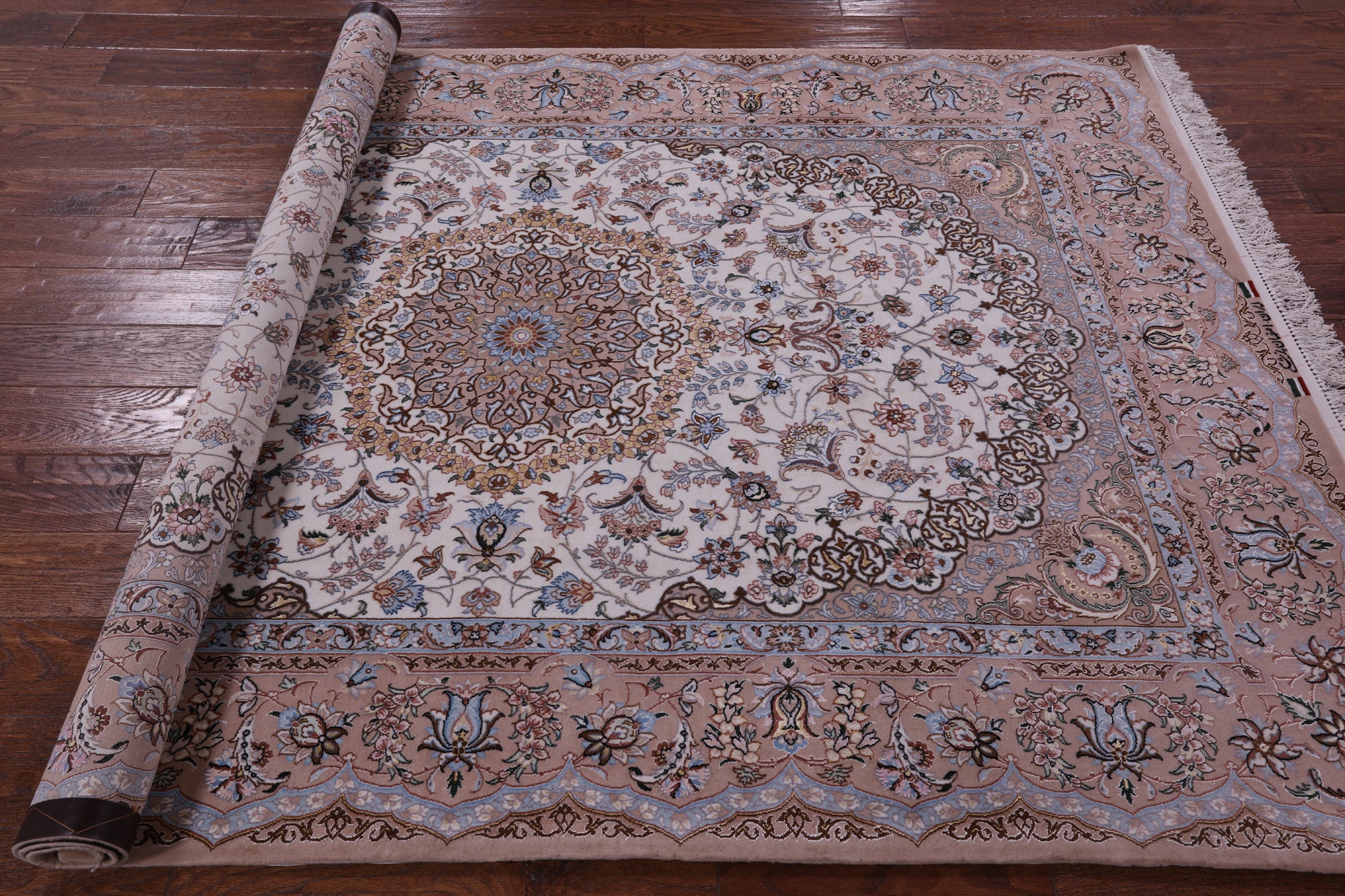 Ivory Isfahan Authentic Persian Hand Knotted Wool & Silk Area Rug - 5' 2" X 7' 7" - Golden Nile