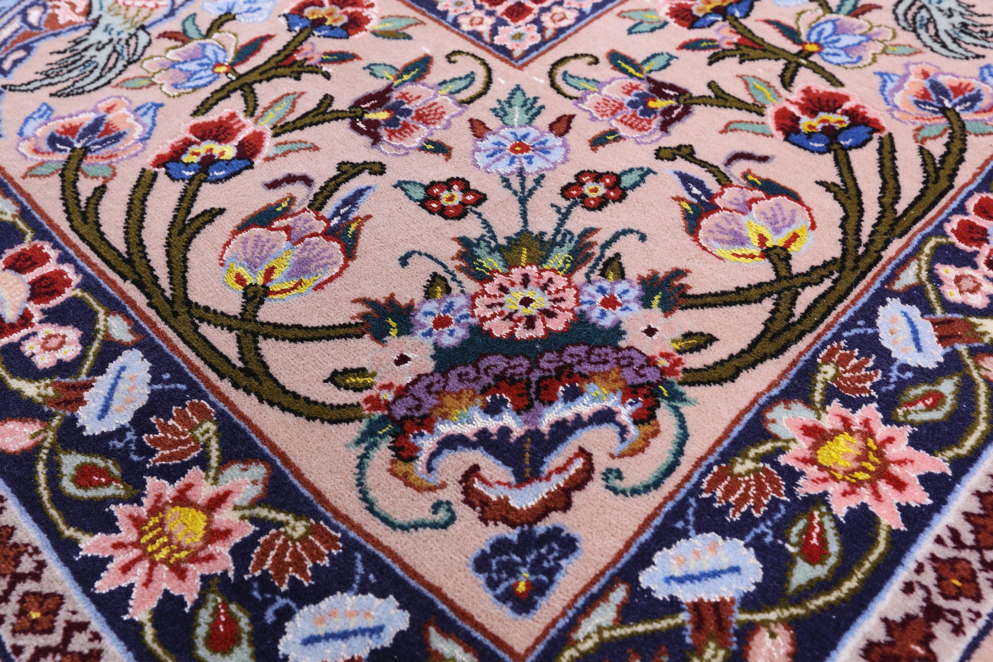 Ivory Isfahan Authentic Persian Hand Knotted Wool & Silk Area Rug - 6' 8" X 10' 2" - Golden Nile